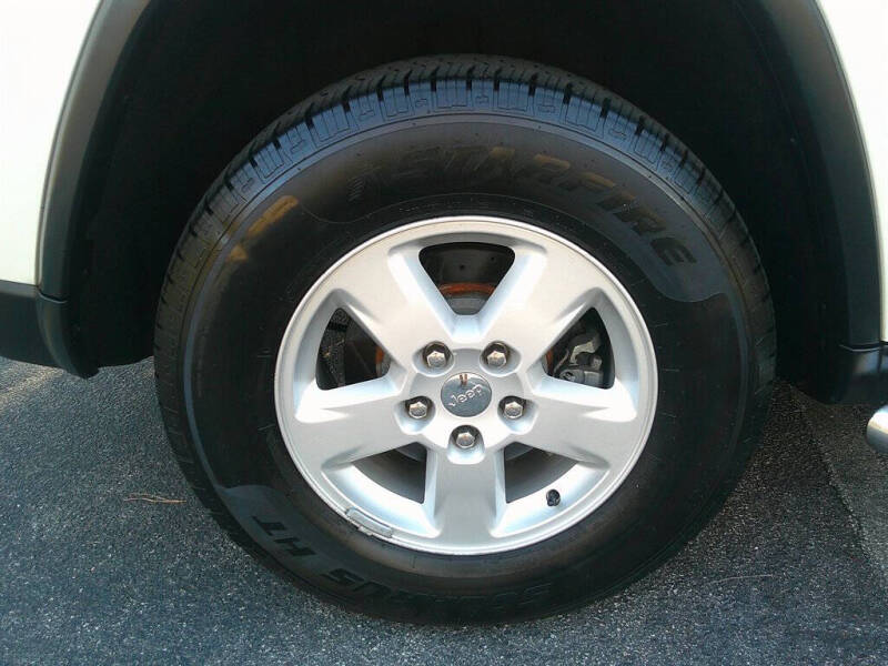 2011 Jeep Grand Cherokee Laredo