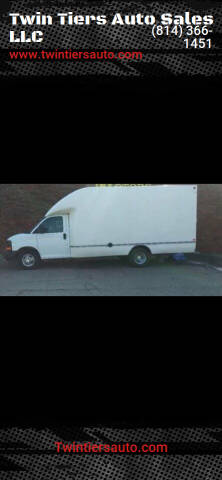2004 Chevrolet Express for sale at Twin Tiers Auto Sales LLC in Olean NY