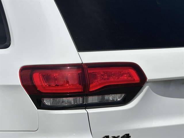 2019 Jeep Grand Cherokee Laredo