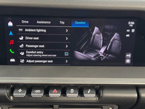 2025 Porsche 911 Carrera