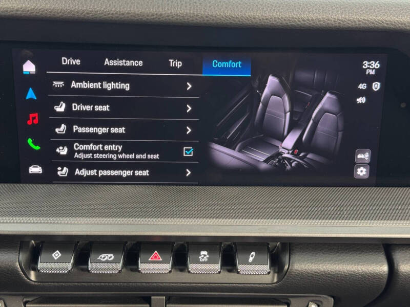 2025 Porsche 911 Carrera