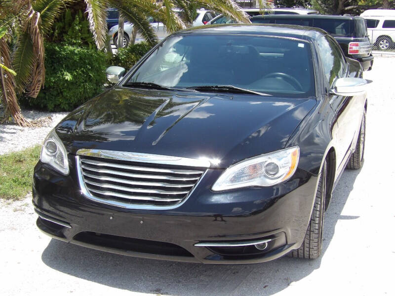 Used 2012 Chrysler 200 Limited with VIN 1C3BCBFG0CN124071 for sale in Fort Myers, FL