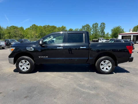 2017 Nissan Titan
