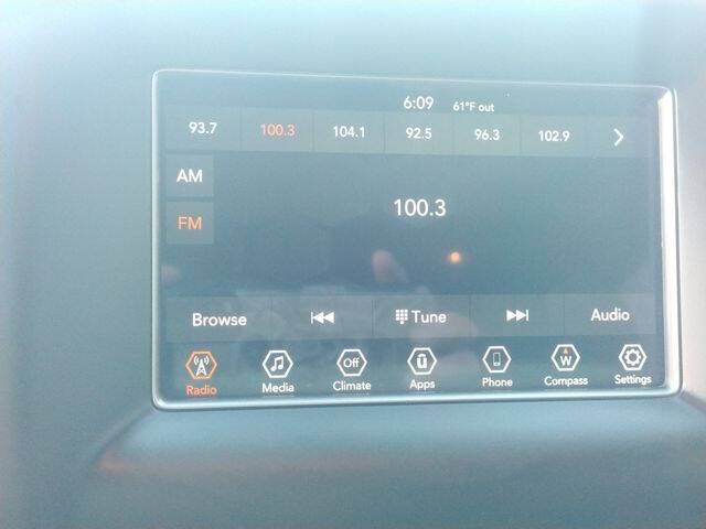 2020 Jeep Grand Cherokee Laredo