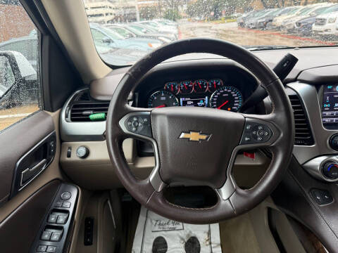2018 Chevrolet Suburban LT