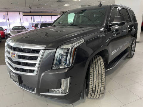 2017 Cadillac Escalade Luxury