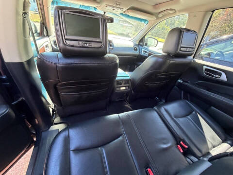 2013 Nissan Pathfinder Platinum