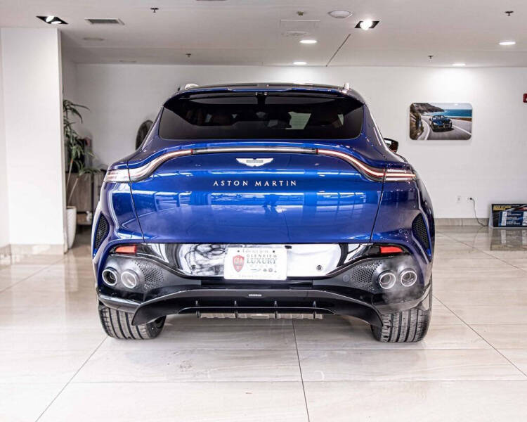2026 Aston Martin DBX 707