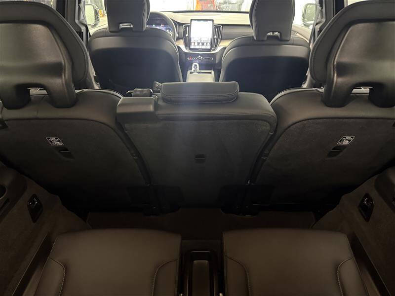 2025 Volvo XC90 B6 Plus Bright Theme 7P