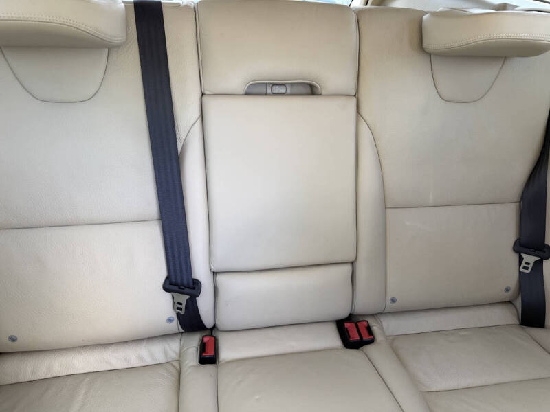 2014 Volvo XC60 T6 Premier Plus