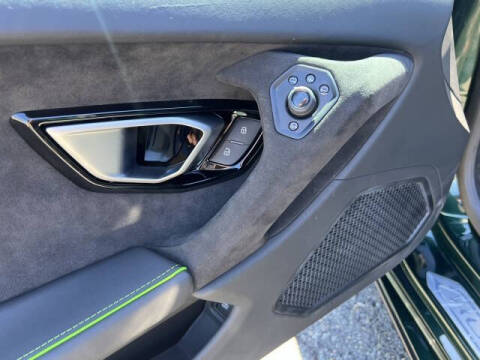 2023 Lamborghini Huracan Tecnica