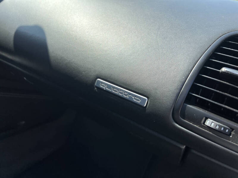 2012 Audi R8 5.2 quattro Spyder