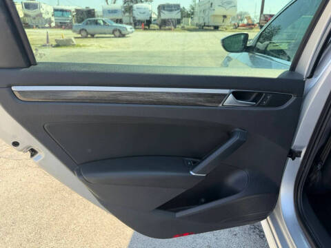 2016 Volkswagen Passat