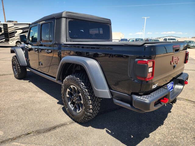 2026 Jeep Gladiator Shadow Ops