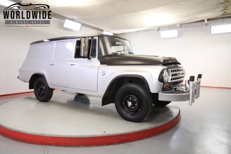 1965 International Travelall