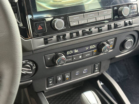 2026 Nissan Frontier SV