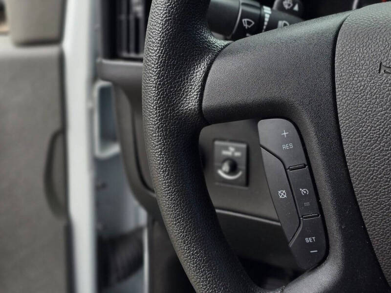 2023 Chevrolet Express 2500