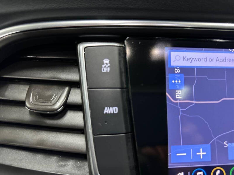 2021 Buick Enclave Essence