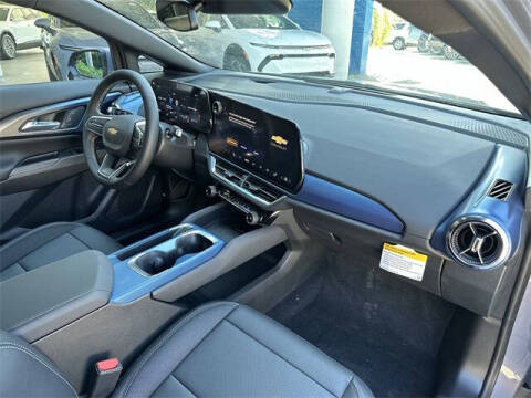 2026 Chevrolet Equinox EV LT 2