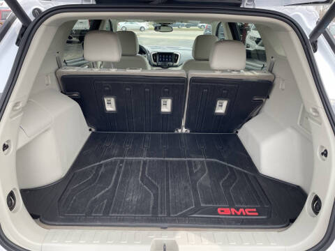 2023 GMC Terrain Denali