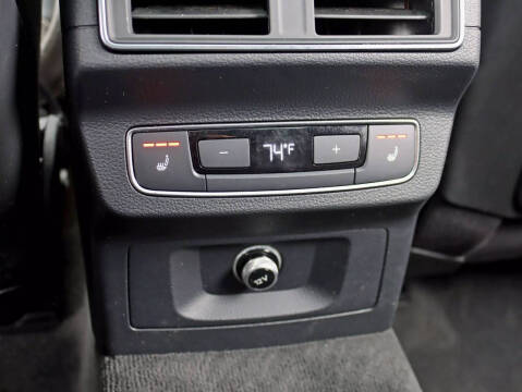 2018 Audi SQ5 3.0T quattro Premium Plus