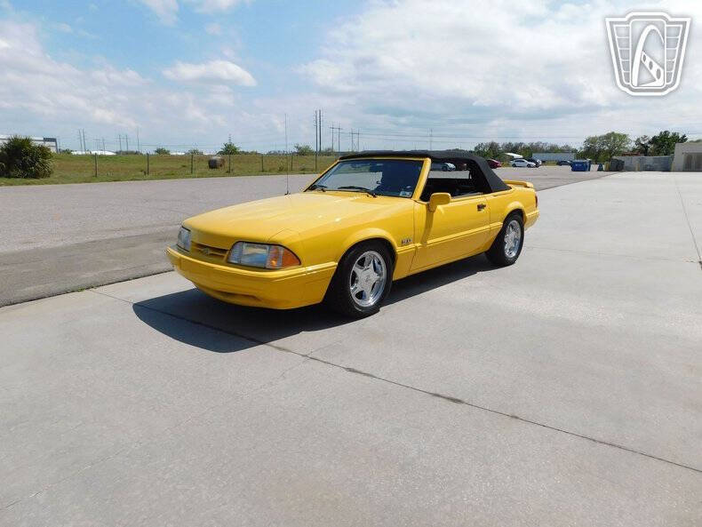 1993 Ford Mustang LX 5.0