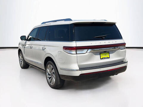 2023 Lincoln Navigator Reserve