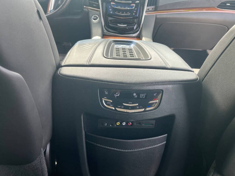 2016 Cadillac Escalade ESV Premium Collection
