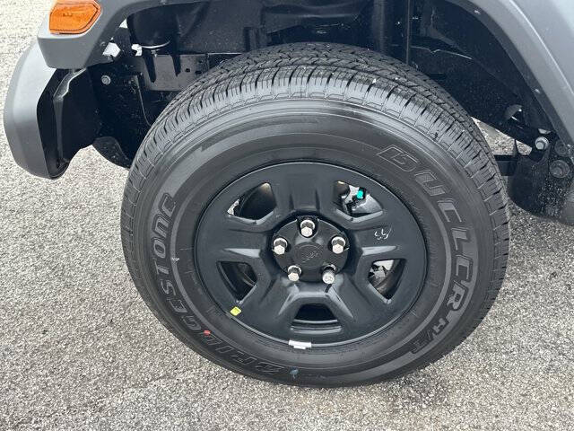 2026 Jeep Gladiator Sport