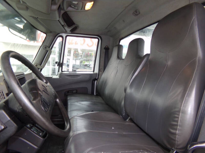 2011 International DuraStar 4400