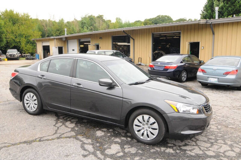 2009 Honda Accord for sale at RICHARDSON MOTORS in Anderson SC