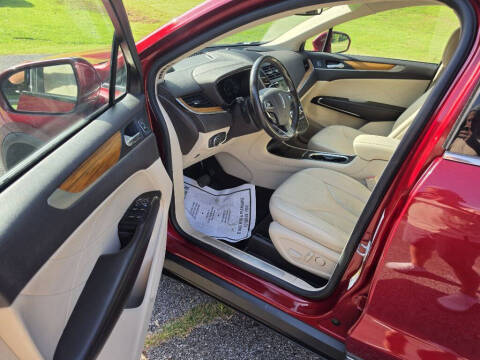 2019 Lincoln MKC Select