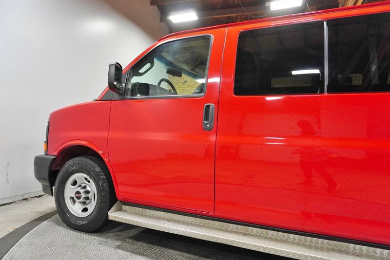 2017 GMC Savana LS 3500