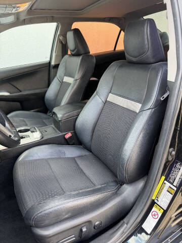 2012 Toyota Camry SE