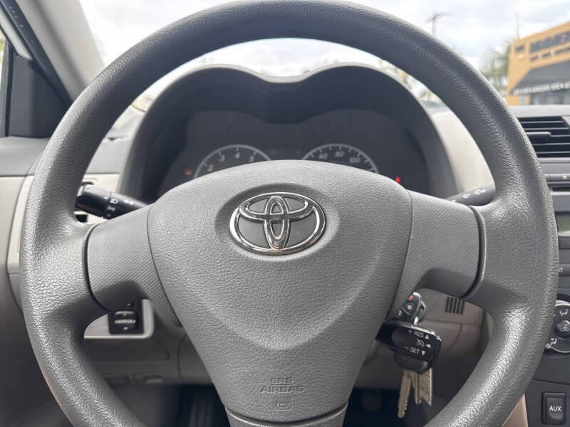 2009 Toyota Corolla LE