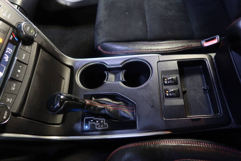 2015 Toyota Camry XSE