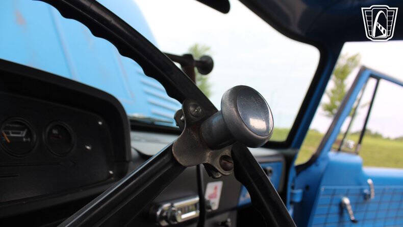 1965 Dodge D100 Pickup