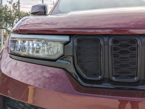 2022 Jeep Grand Cherokee Altitude