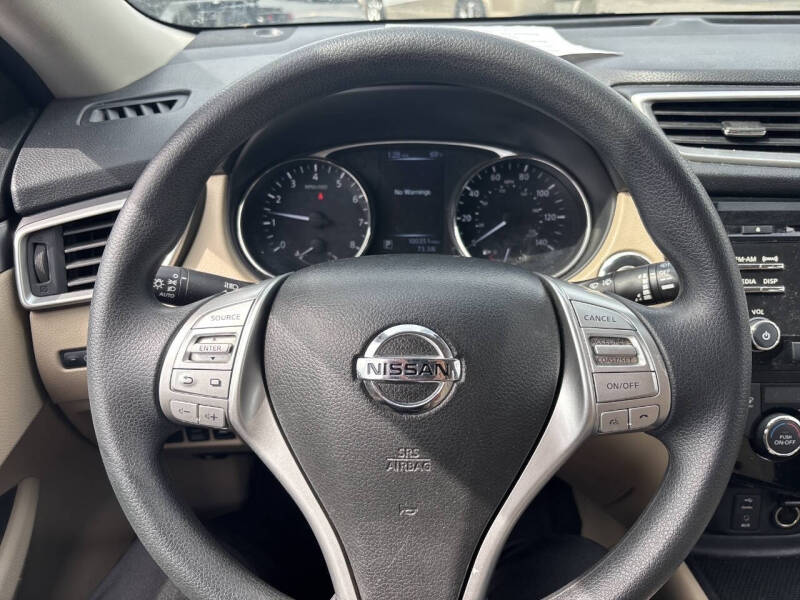 2016 Nissan Rogue SV