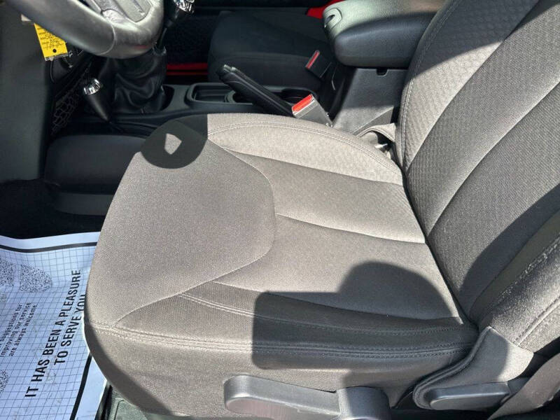 2016 Jeep Wrangler Sport