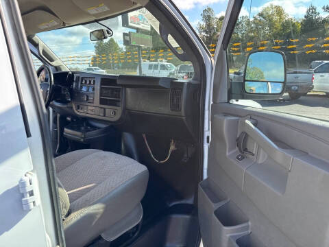 2020 Chevrolet Express 2500