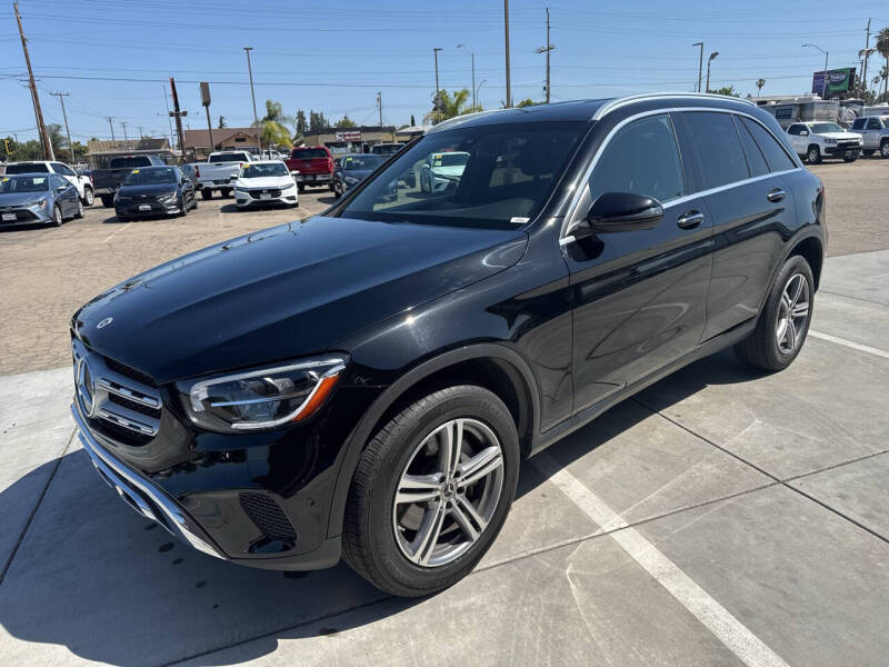 2021 Mercedes-Benz GLC GLC300's photo