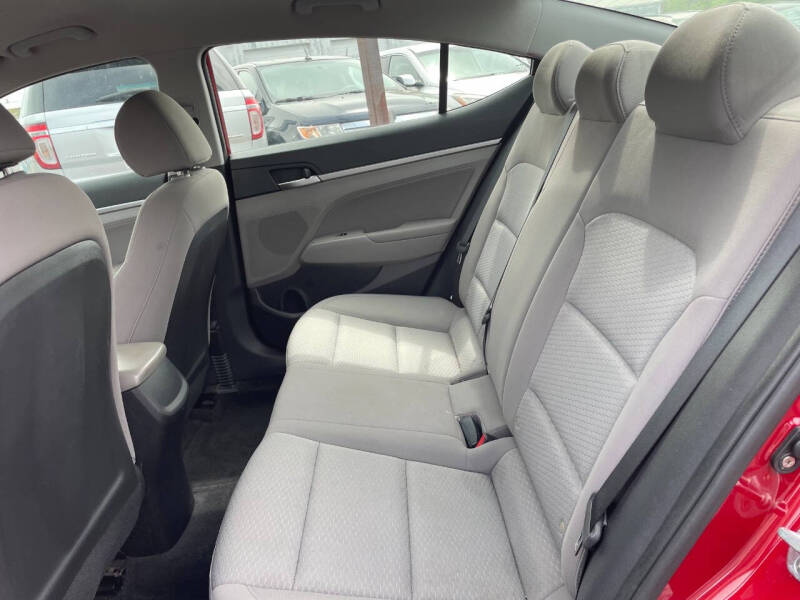 2019 Hyundai Elantra SEL
