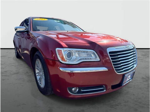 2012 Chrysler 300 Limited