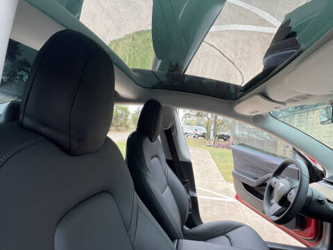 2020 Tesla Model 3 Standard Range Plus