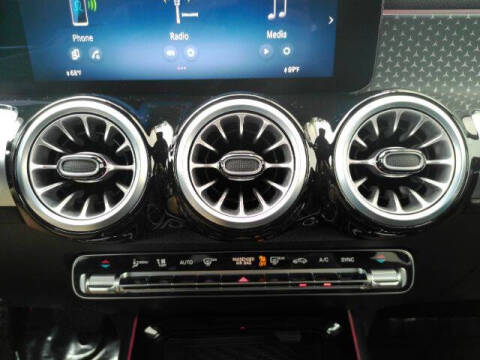 2024 Mercedes-Benz GLB GLB 250