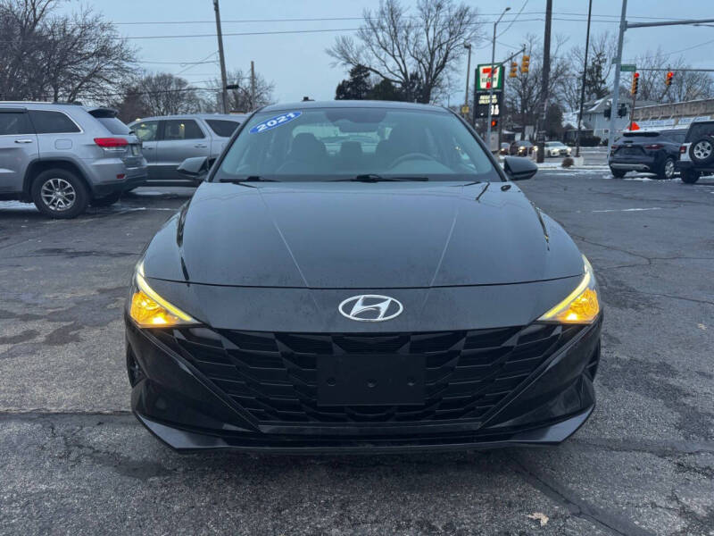 2021 Hyundai Elantra SE