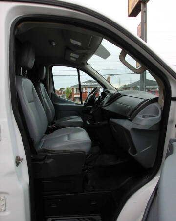 2015 Ford Transit 150
