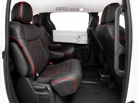 2026 Toyota Sienna LE 8-Passenger