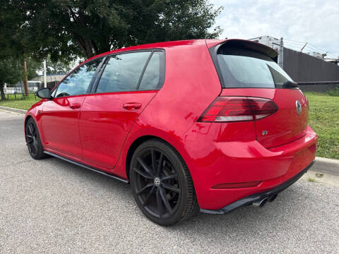 2018 Volkswagen Golf R 4Motion